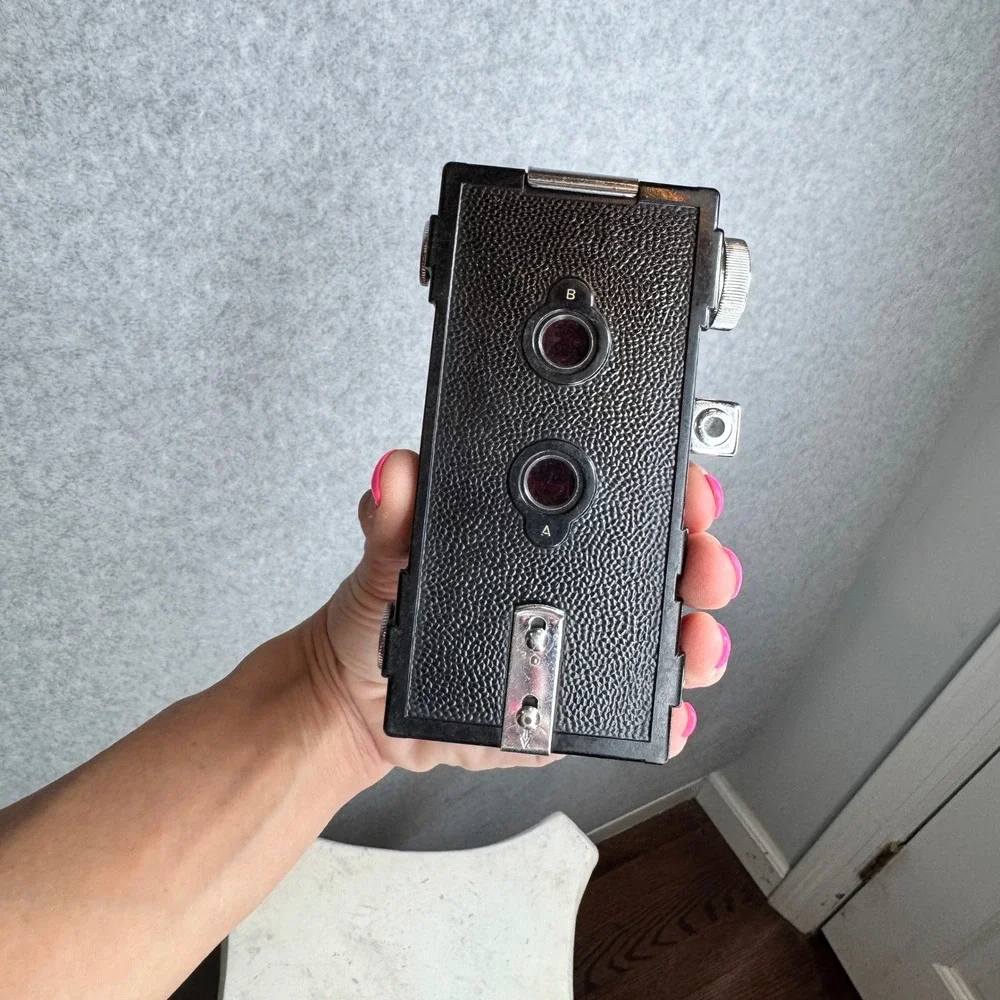 Vintage Spartus Miniature Camera Utility‎ Mfg Co. 50mm Lens Collectible Decor